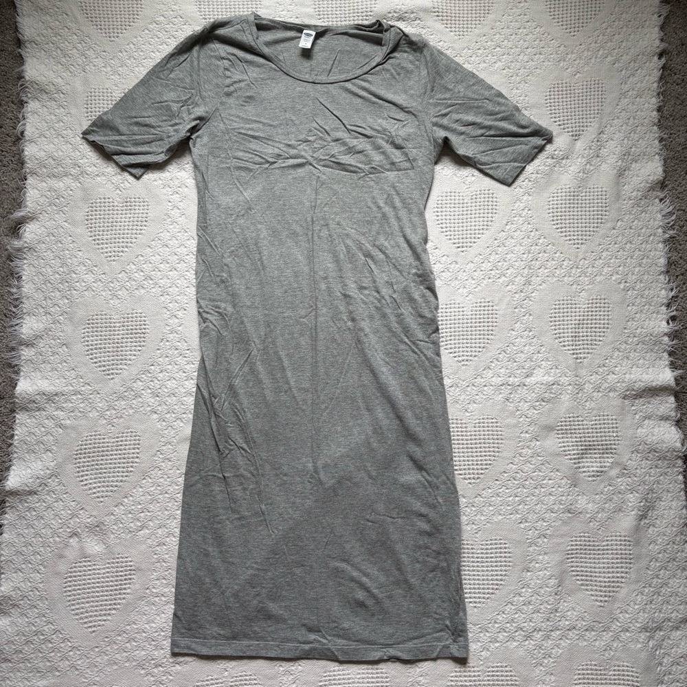 $5 or 3/$10 Old Navy Fitted Midi Dress Size Medium